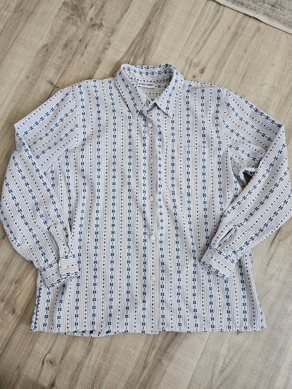 Vintage Alfred Dunner Patterned Button Up Shirt